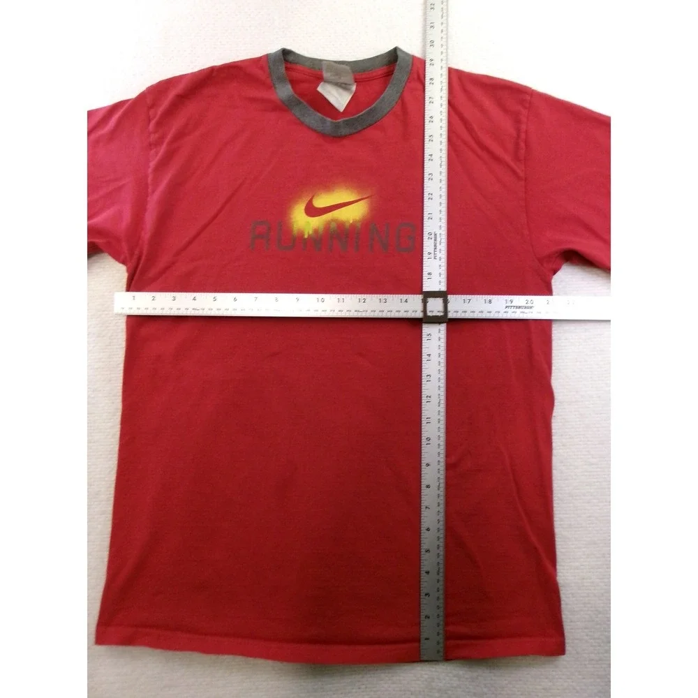 Nike running graphic